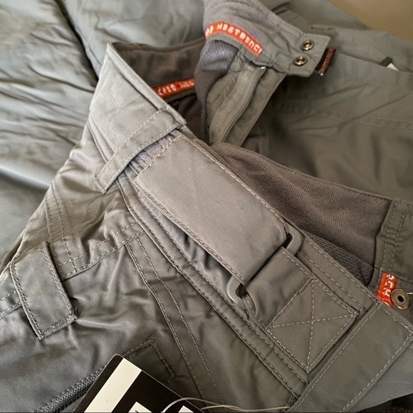 Westbeach Basecamp Series snow pants - Picture 6 of 16